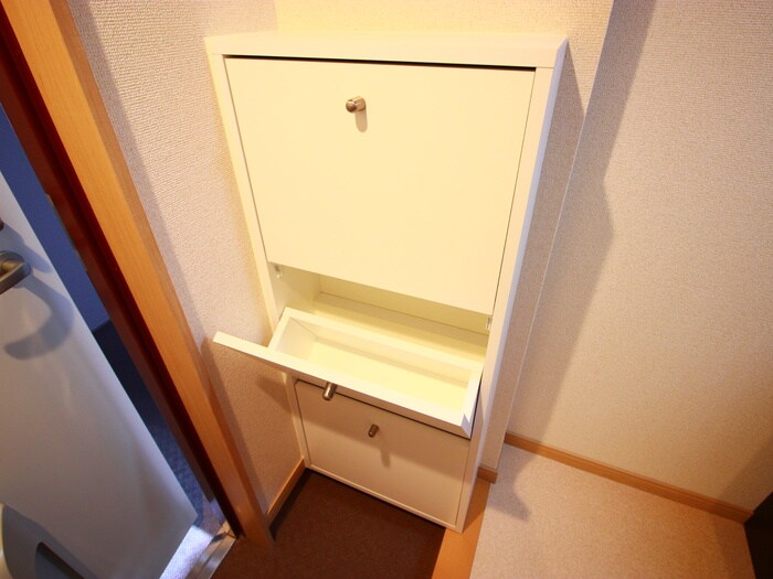 物件内観写真20　(靴箱)