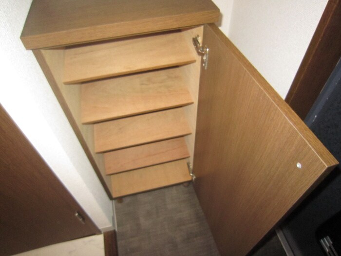 物件内観写真12　(靴箱)