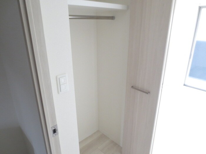 物件内観写真11　(収納)