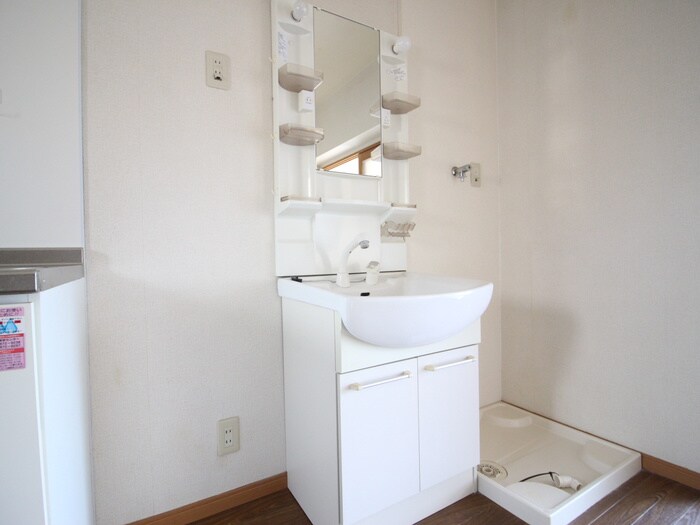 物件内観写真11　(洗面)