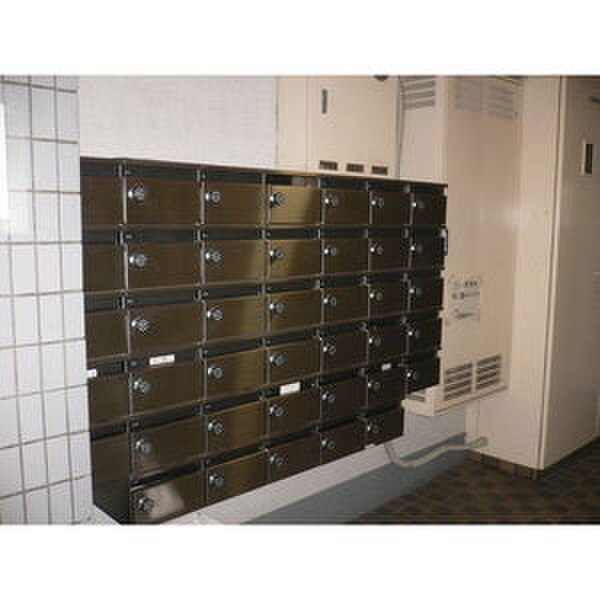 物件外観写真4　(建物設備)