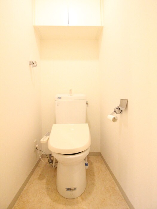 物件内観写真14　(トイレ)