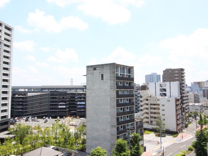 物件内観写真20　(室内からの展望)