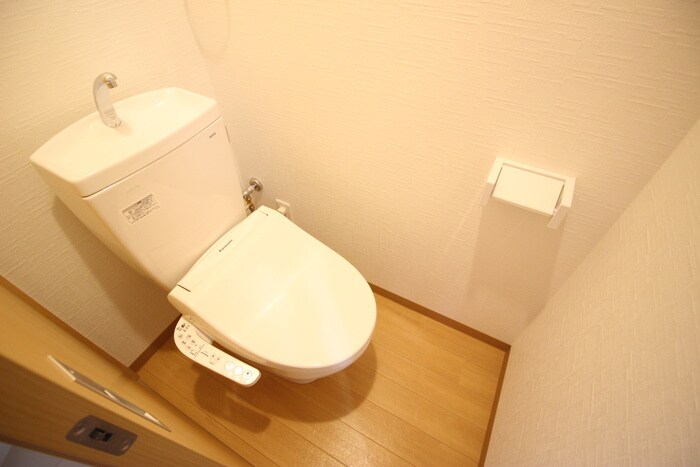 物件内観写真13　(トイレ)