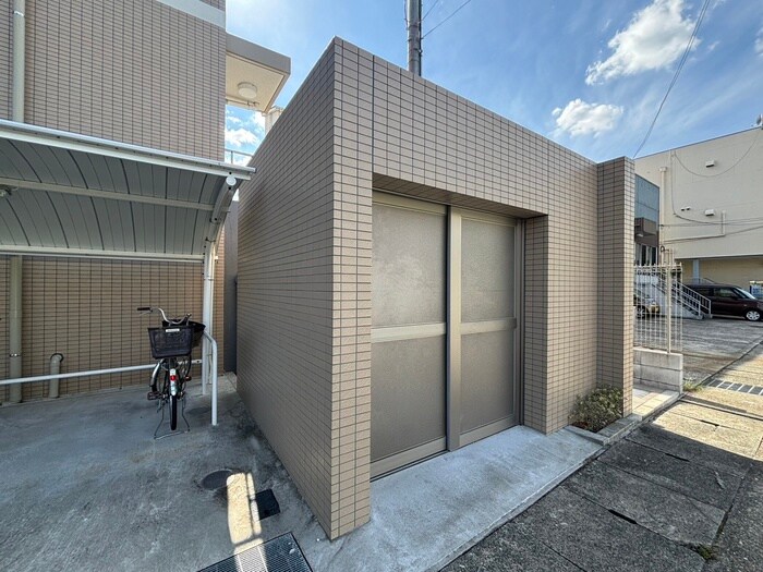 物件外観写真5　(建物設備)