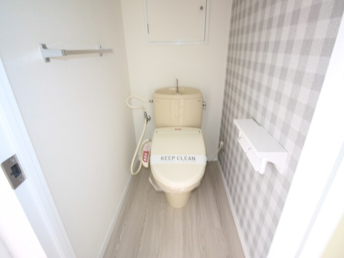 物件内観写真11　(トイレ)