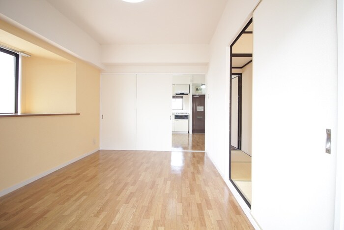 物件内観写真7　(居室)