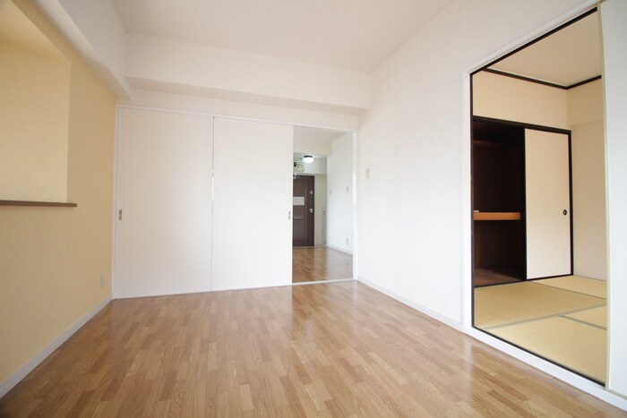 物件内観写真21　(居室)