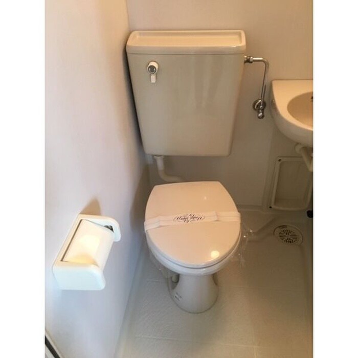 物件内観写真9　(トイレ)