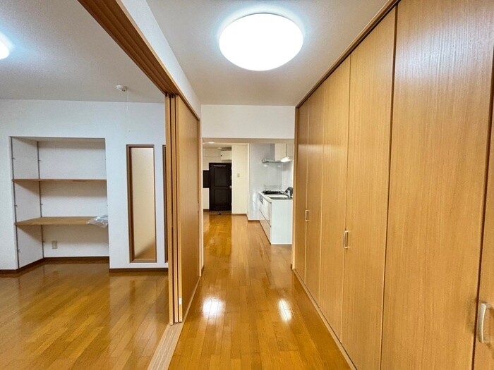 物件内観写真8　(居室)