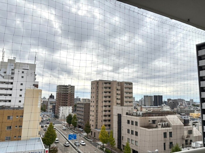 物件内観写真16　(室内からの展望)