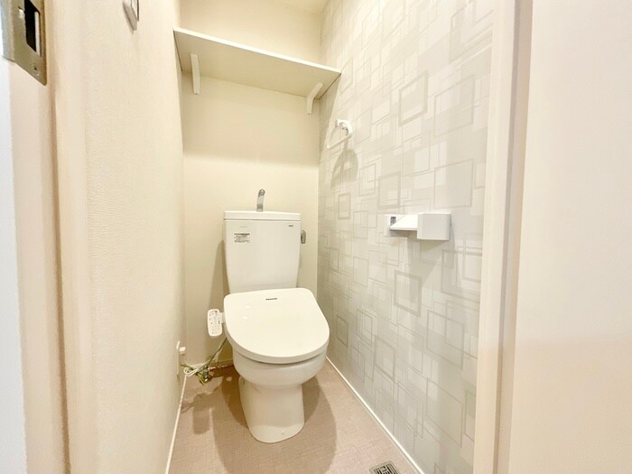 物件内観写真14　(トイレ)