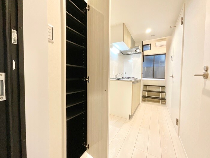 物件内観写真19　(靴箱)