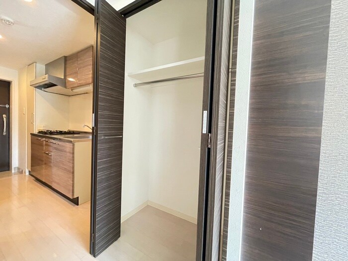 物件内観写真13　(収納)