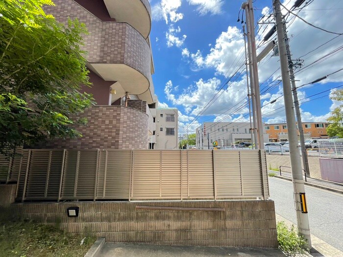 物件内観写真16　(室内からの展望)