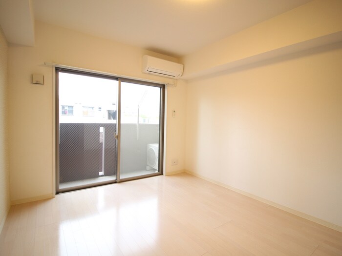 物件内観写真17　(居室)