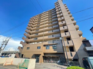 エクセレント勝川外観写真