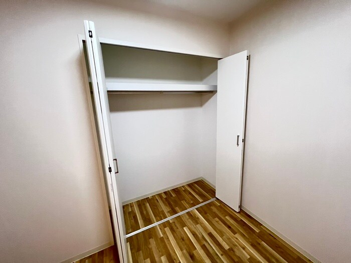 物件内観写真10　(収納)