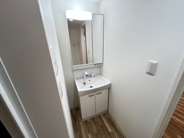 物件内観写真14　(洗面)