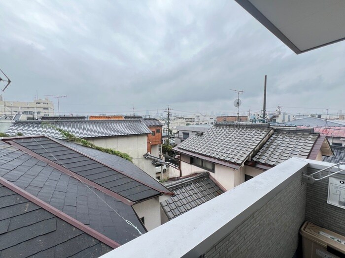 物件内観写真22　(室内からの展望)