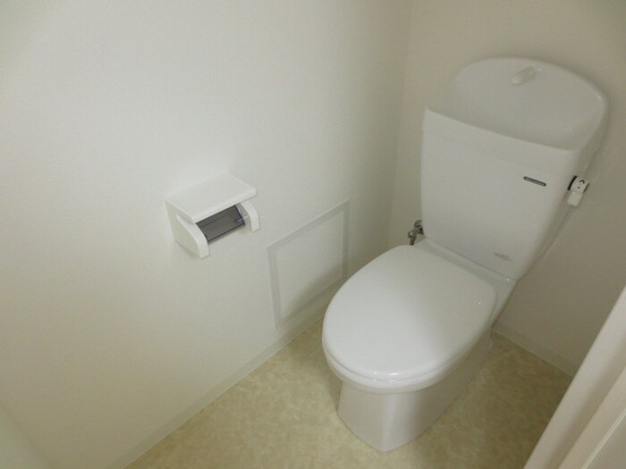 物件内観写真12　(トイレ)