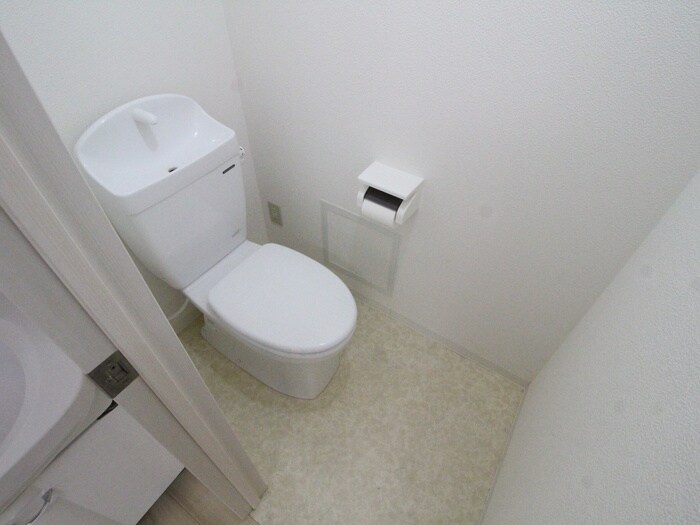 物件内観写真13　(トイレ)