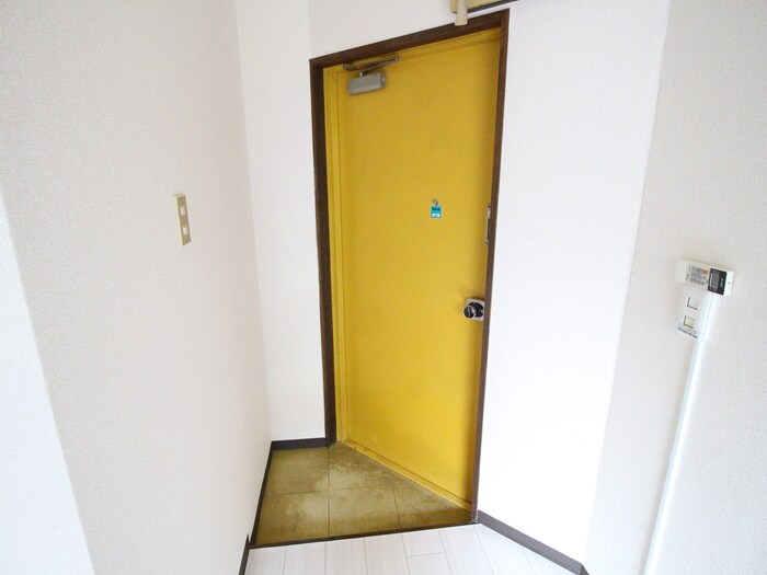 物件内観写真20　(玄関)