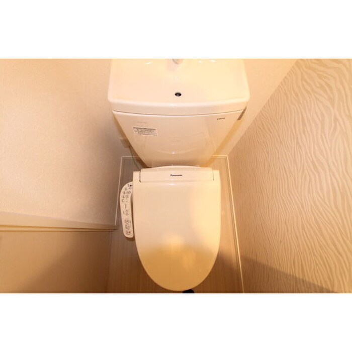 物件内観写真13　(トイレ)