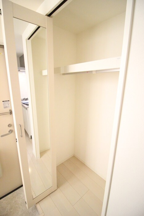 物件内観写真15　(収納)