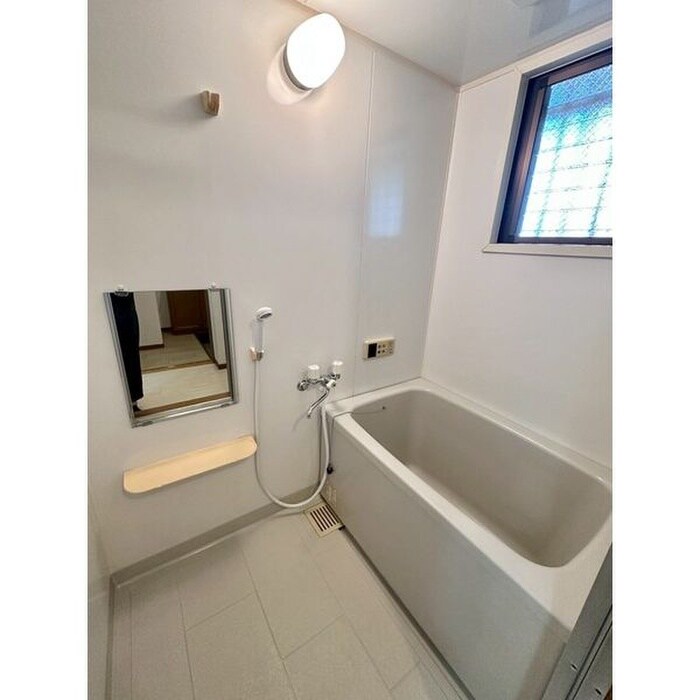 物件内観写真8　(バス／シャワールーム等)