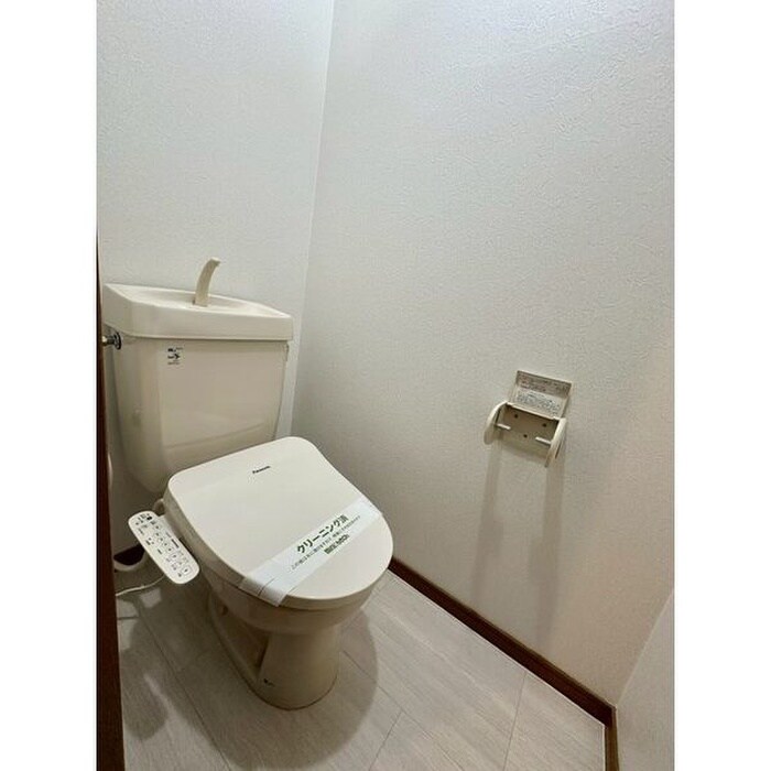 物件内観写真10　(トイレ)