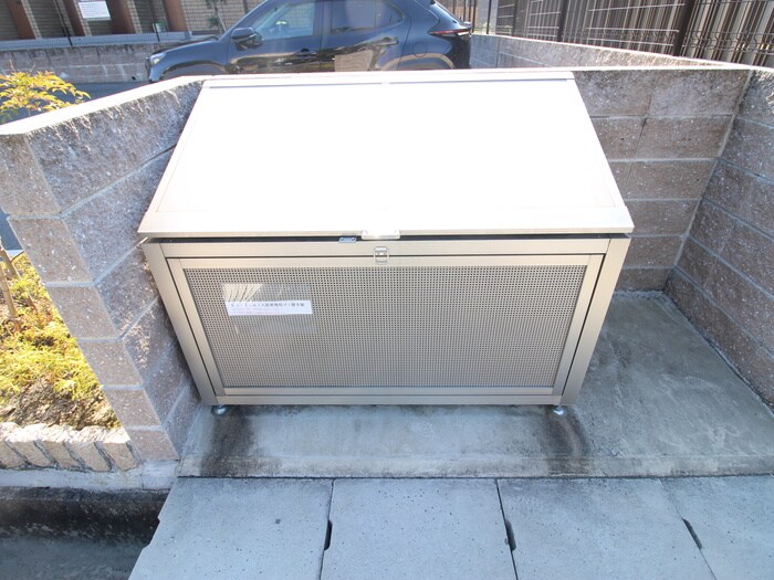 物件外観写真5　(建物設備)