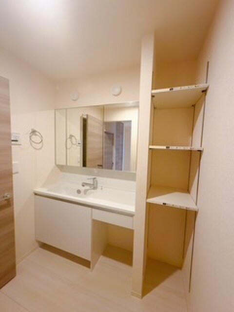 物件内観写真14　(洗面)