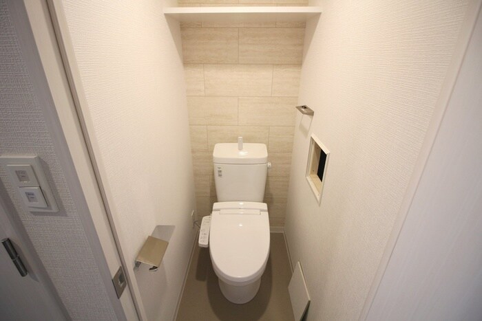 物件内観写真9　(トイレ)