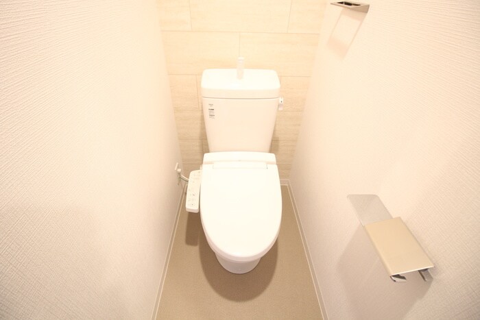 物件内観写真12　(トイレ)