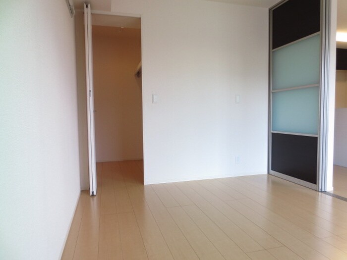 物件内観写真19　(居室)