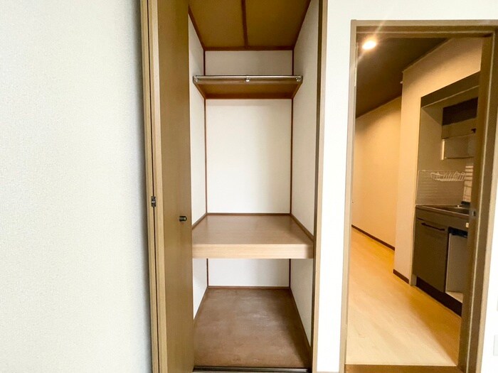 物件内観写真9　(収納)