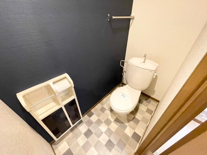 物件内観写真13　(トイレ)