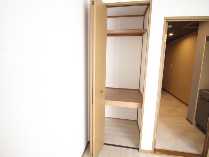 物件内観写真14　(収納)