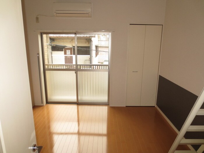 物件内観写真12　(居室)