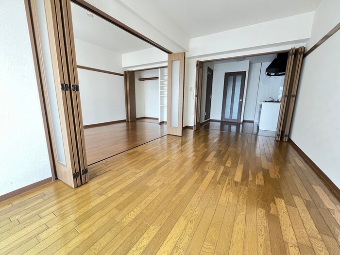 物件内観写真8　(居室)