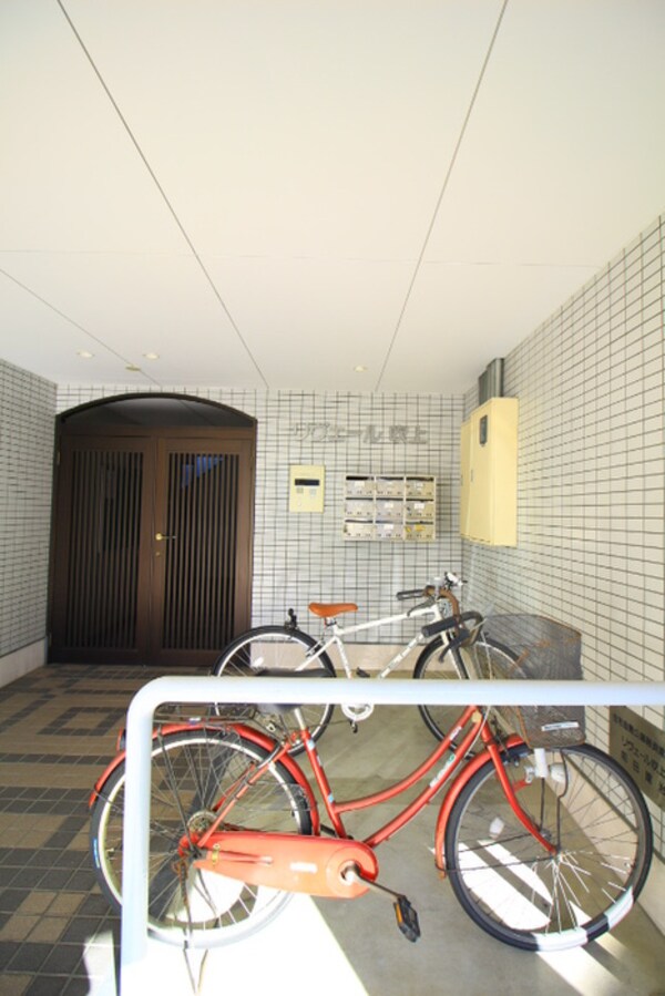 駐輪場