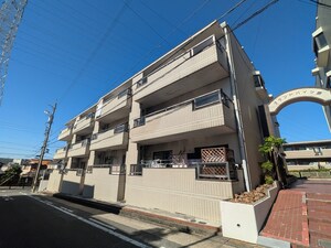 グランドハイツ原外観写真