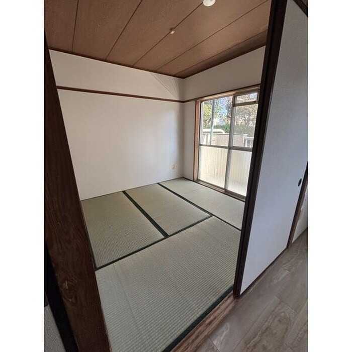 物件内観写真11　(居室)