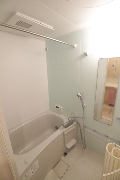 物件内観写真12　(バス／シャワールーム等)