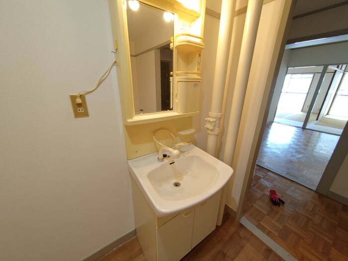 物件内観写真17　(洗面)