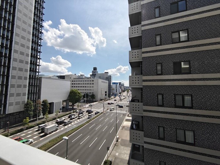 物件内観写真21　(室内からの展望)