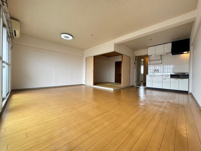 物件内観写真7　(居室)