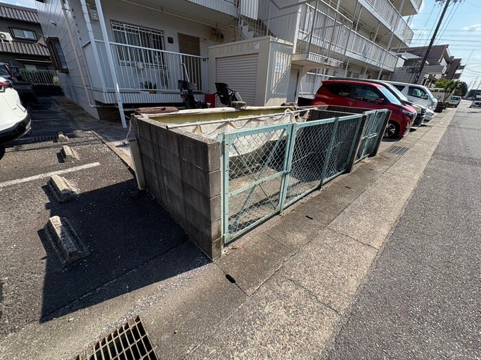 物件外観写真6　(建物設備)