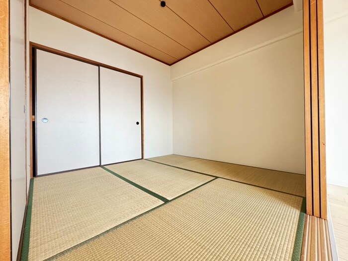 物件内観写真10　(居室)